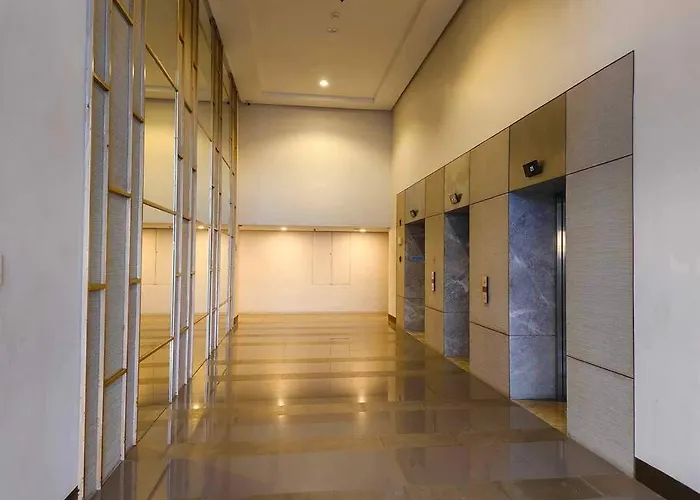 Baseline Premier 1-bedroom 17th *